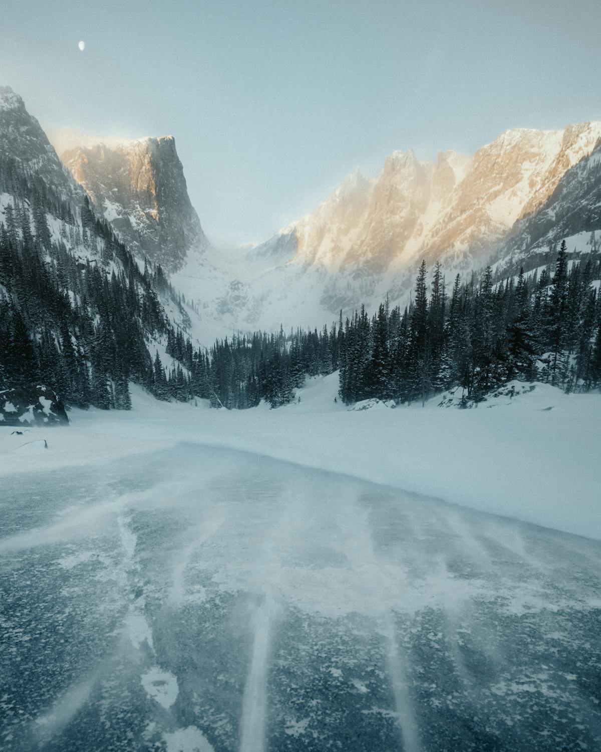 Why Visit Colorado - Unveiling the Centennial State's Irresistible Charm A Culinary Scene Focused on Freshness and Flavor