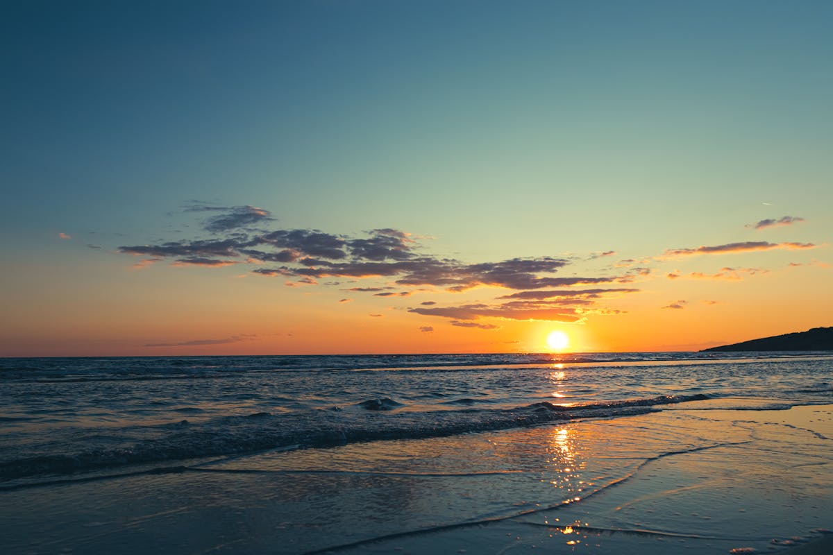 Discover the Best florida vacation spots for Your Next Getaway Cobblestone street lined with historic Spanish architecture in St. Augustine, Florida