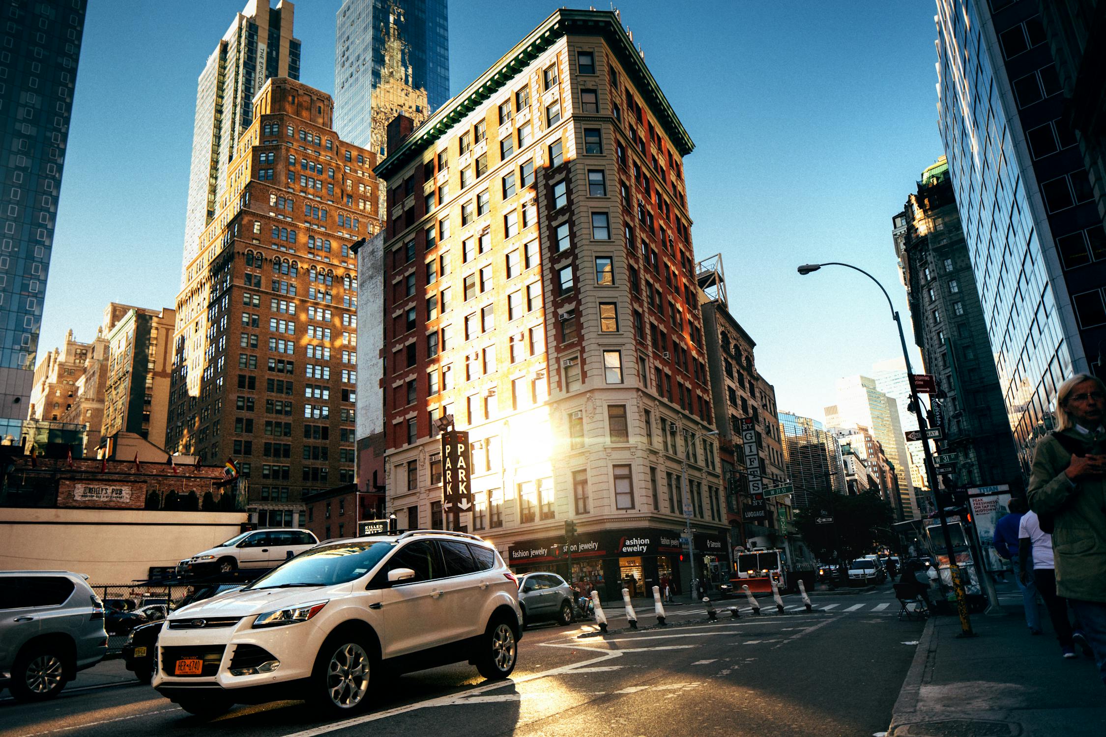 The Ultimate Guide for the New York First Time Visitor Getting To and Around NYC
