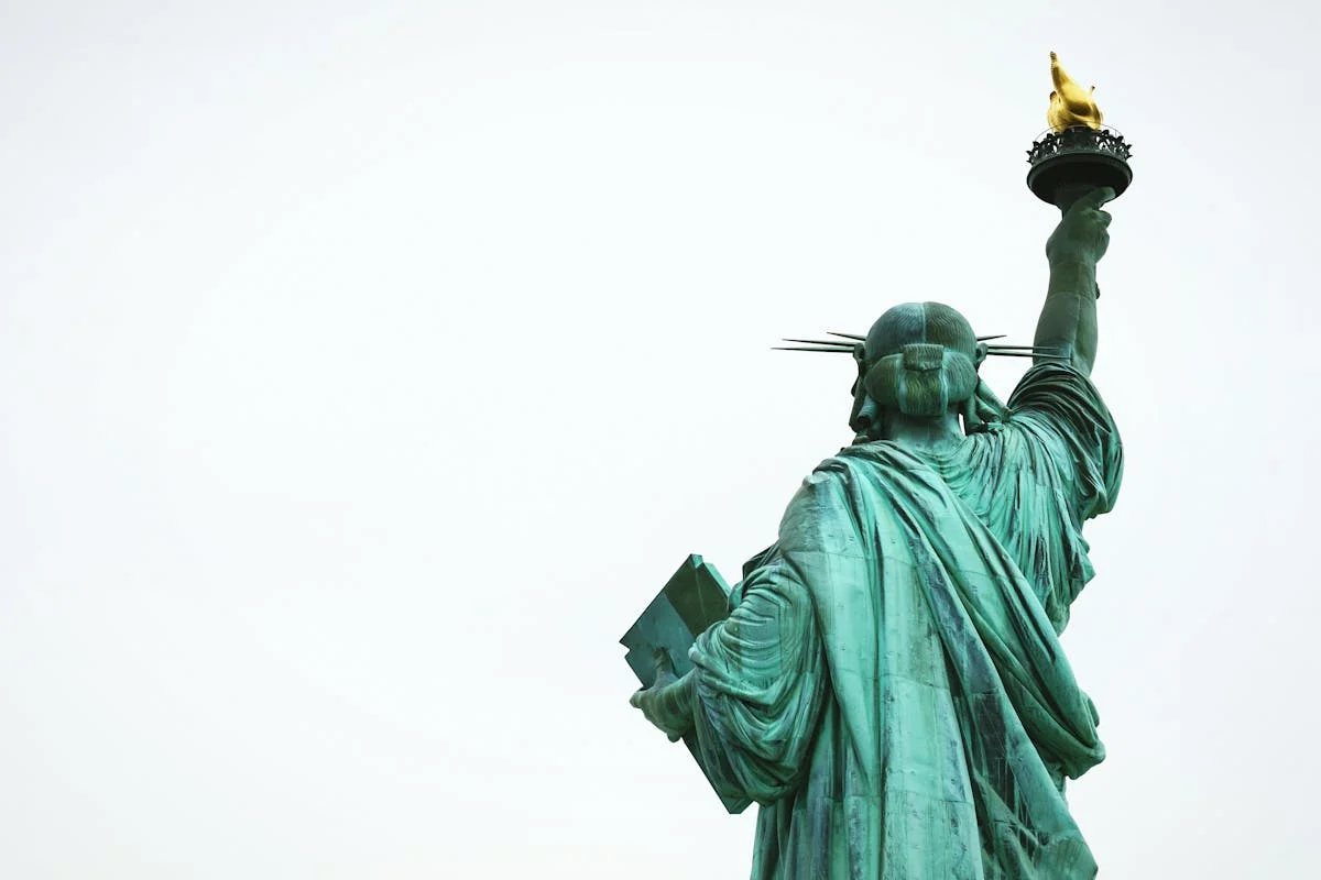 Discover the Magic of the Big Apple with New York Vacation Packages All Inclusive The Magic of Broadway and Entertainment