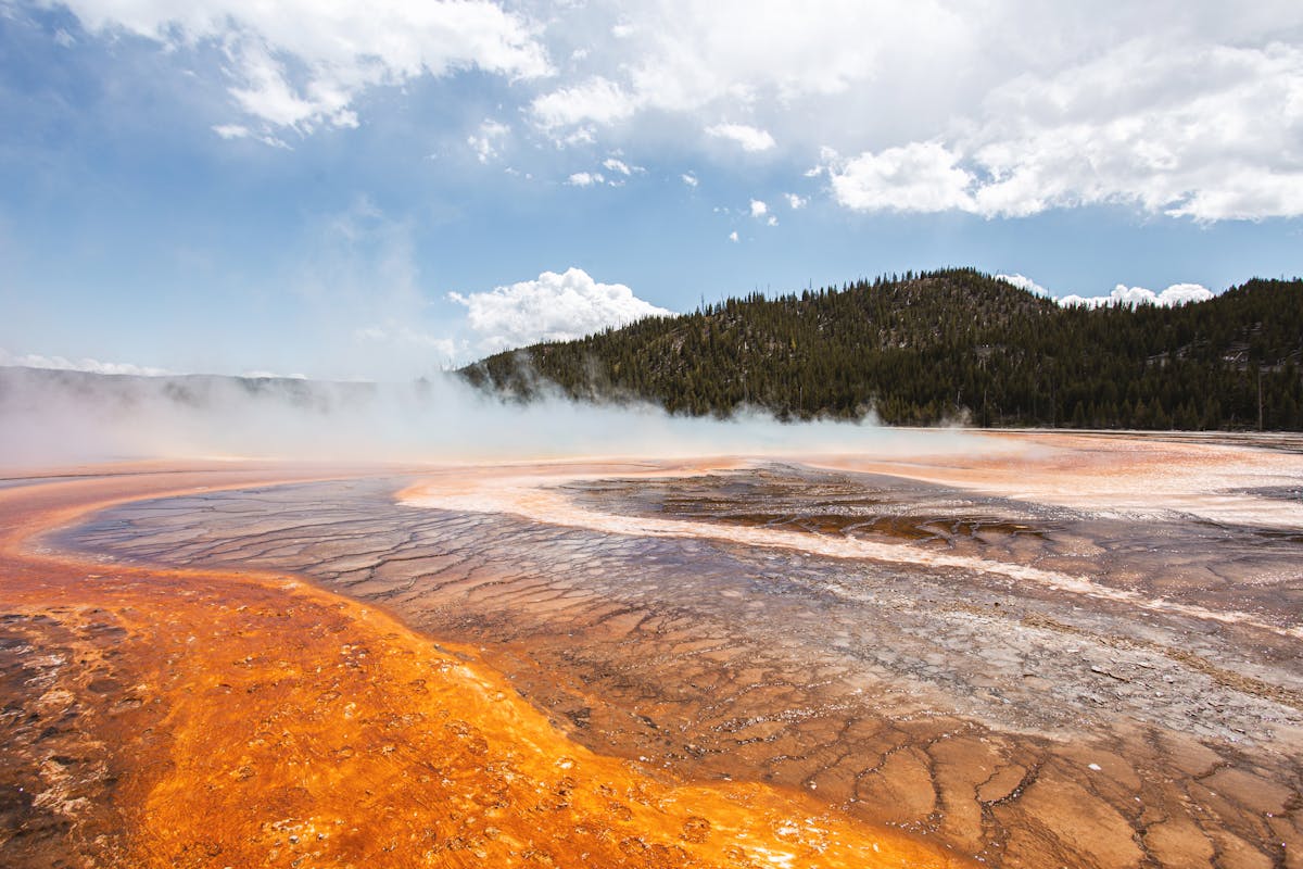 Your Ultimate Wyoming Tourism Guide - Explore the Heart of the American West Your Ultimate Wyoming Tourism Guide - Explore the Heart of the American West