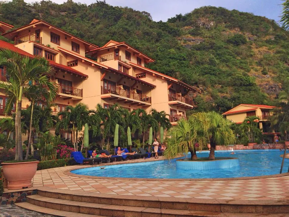 cat ba hotel