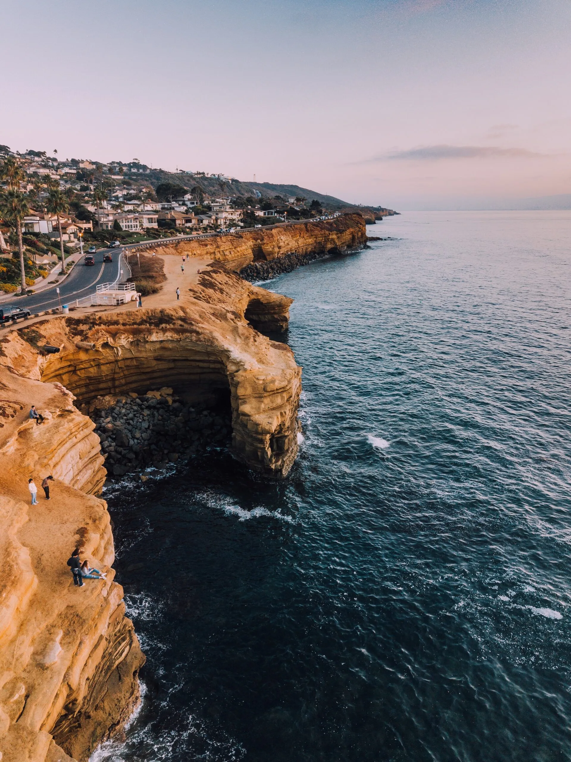 Coastal view with sea lions in La Jolla, San Diego, a highlight for a day trip getaway