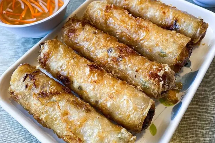 Crispy Vietnamese egg rolls from Golden Deli in San Gabriel.