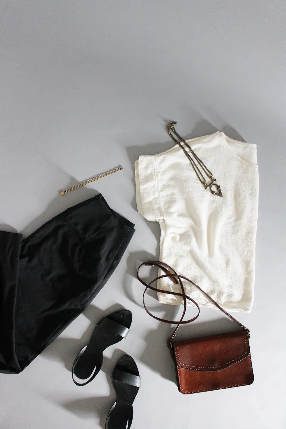 Daytime outfit with shorts and boho blouse