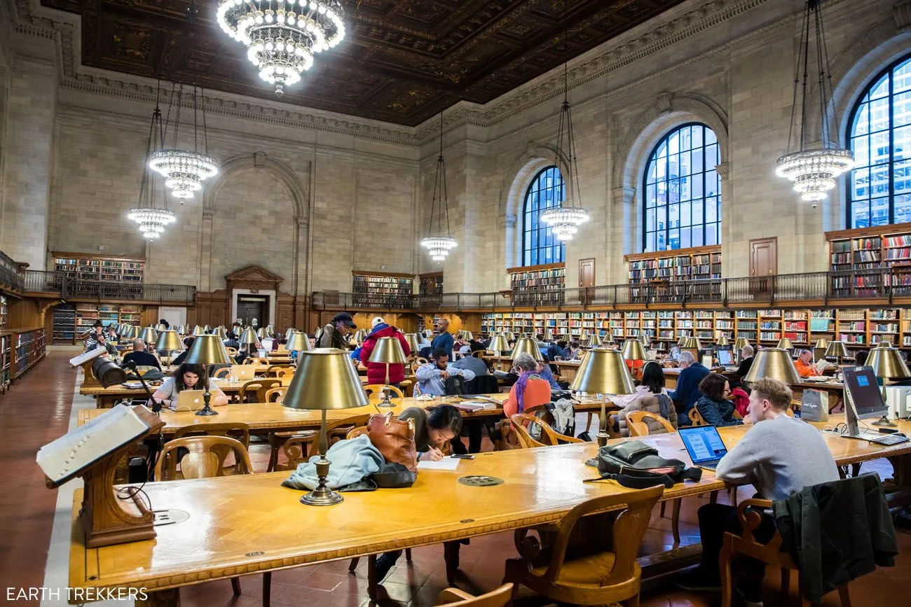 Exterior facade of the New York Public Library main branch
