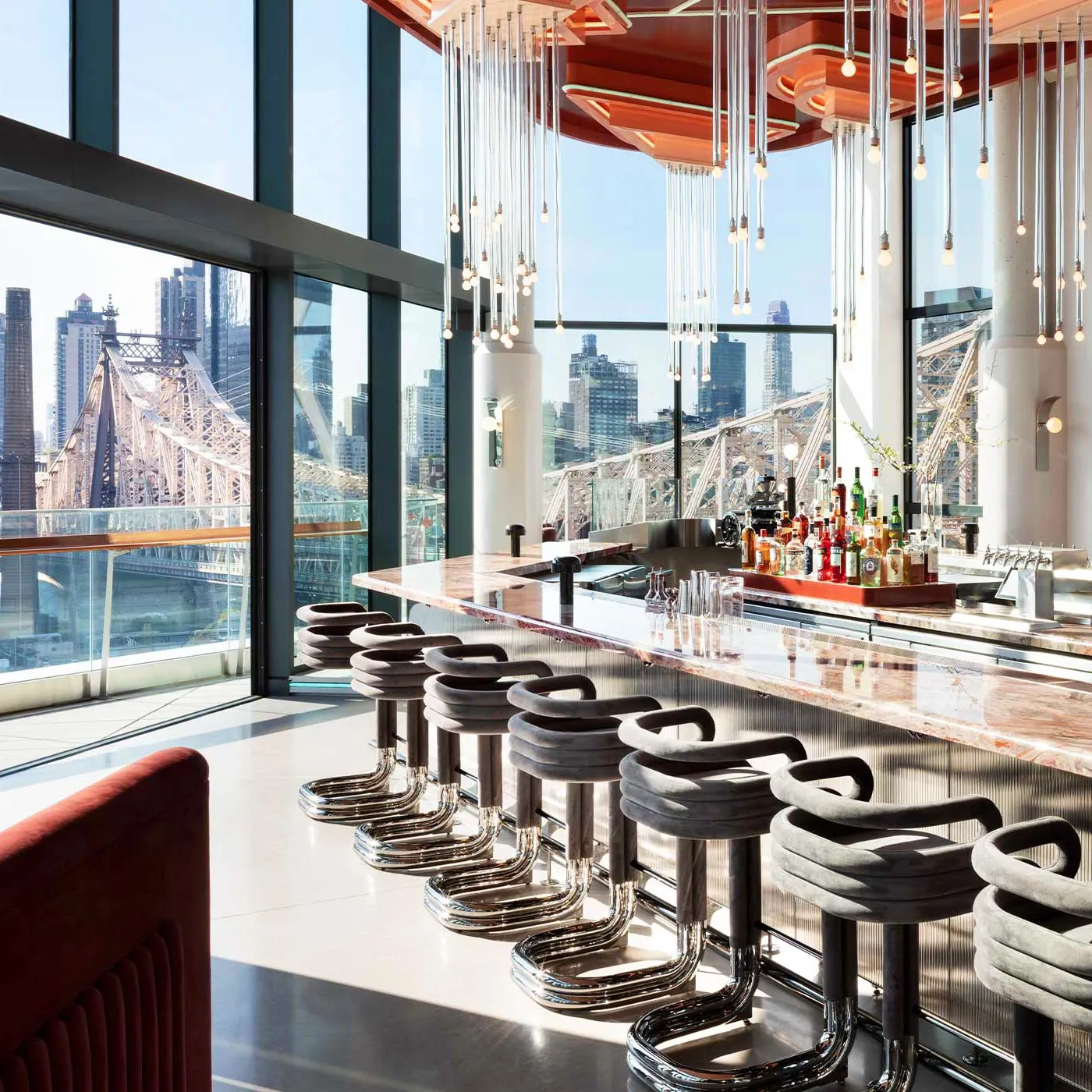 Exterior view of the modern Graduate New York hotel