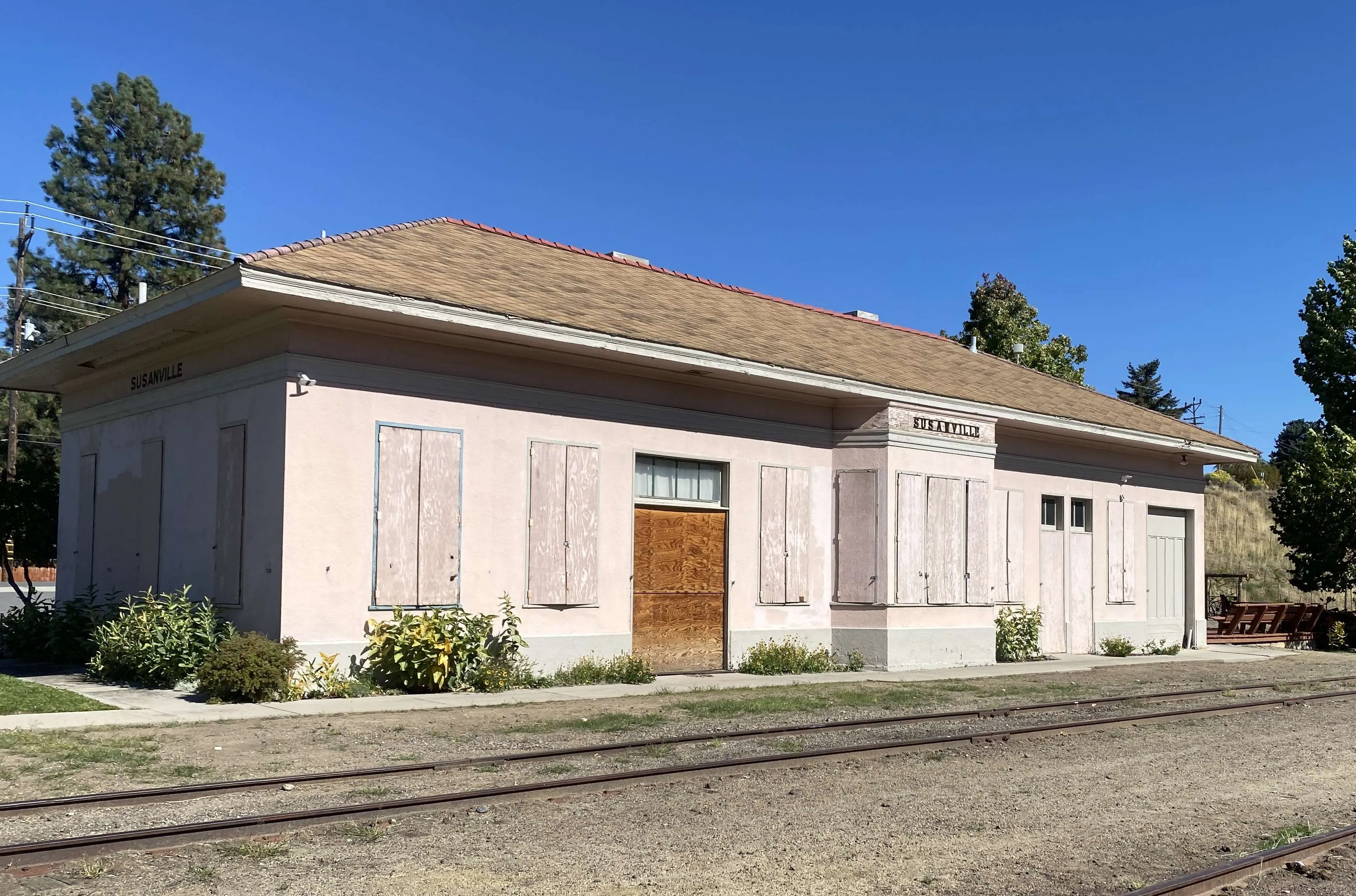 Fernley &amp; Lassen Railroad depot building in Susanville, California