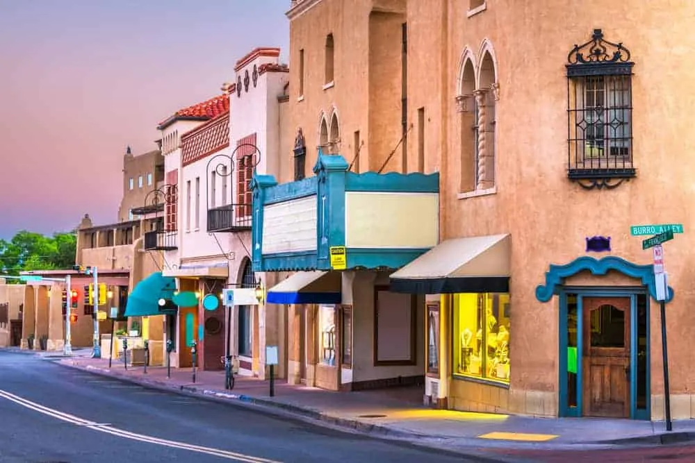 Historic adobe buildings and a plaza in Santa Fe downtown