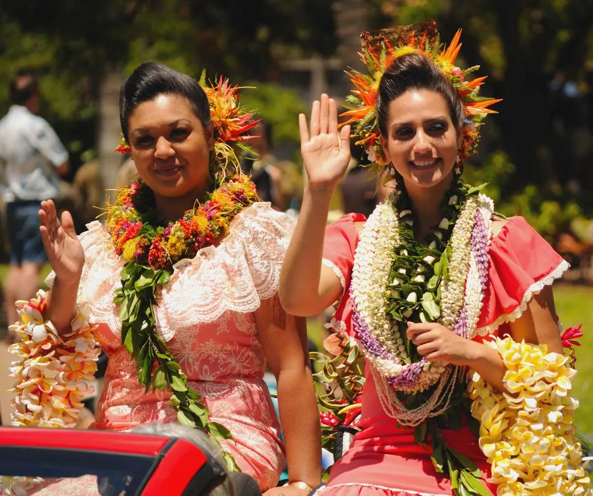 Horse riders in traditional Pa'u attire at King Kamehameha parade