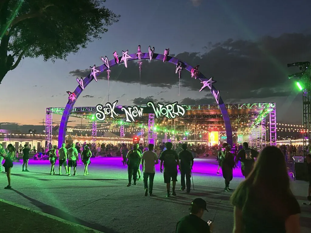 Huge crowd gathered for the Sick New World Vegas music festival