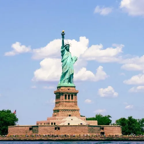 12 Top NYC Tourist Attractions You Can't Miss in 2025
