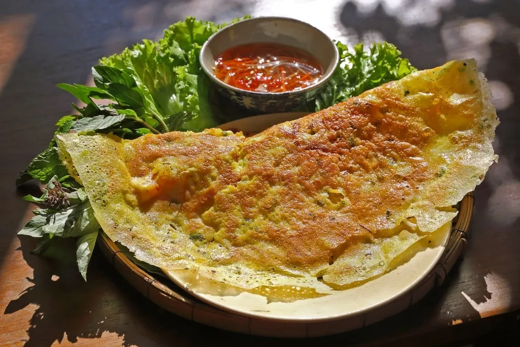 Plate of Banh xeo