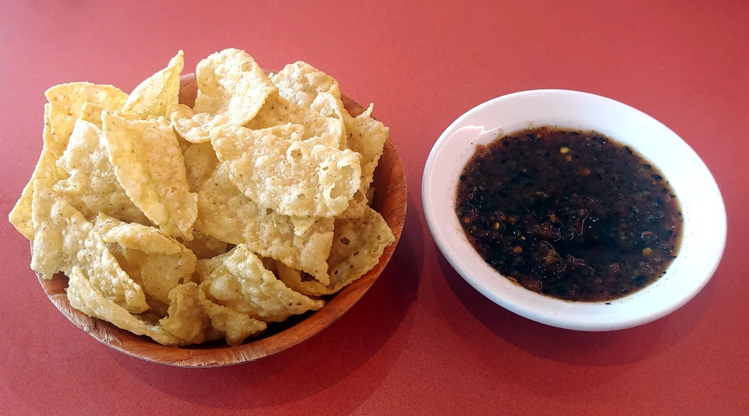 Rosario’s Fire Roasted Salsa and Chips, a highly recommended appetizer for what to eat in san antonio texas
