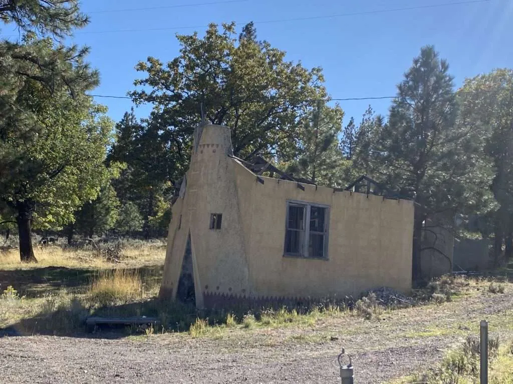 Row of wigwam motel units