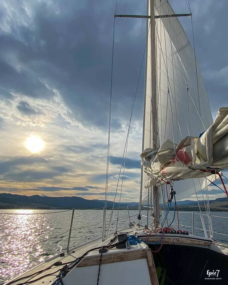 Sailing to Wild Horse Island