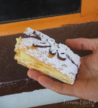 Snow Puffy at Paalaa Kai Bakery