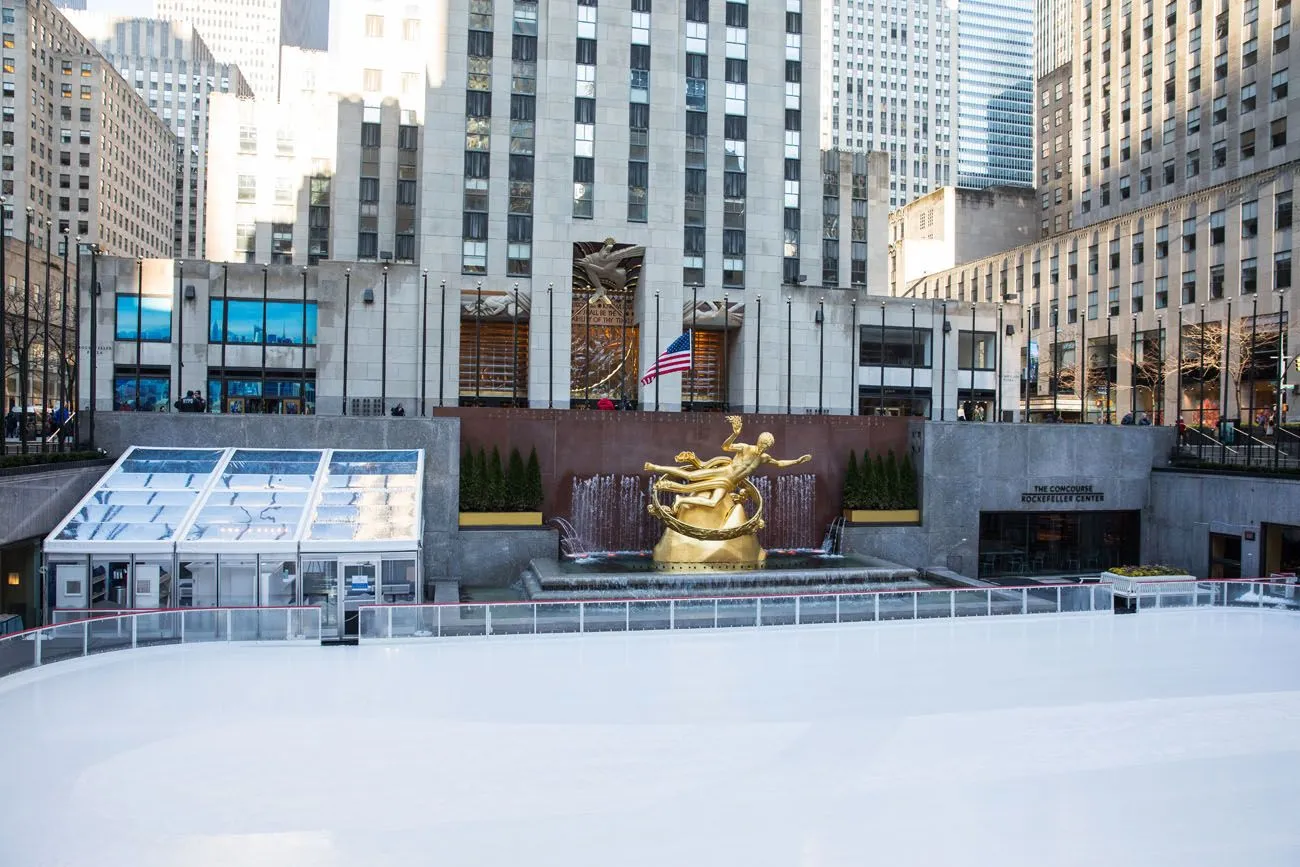 The ice skating rink and Christmas tree at Rockefeller Center during the holiday season