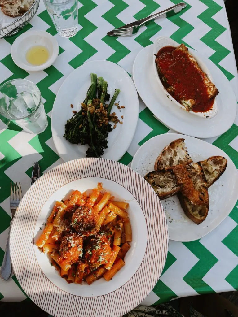 the pink door restaurant seattle