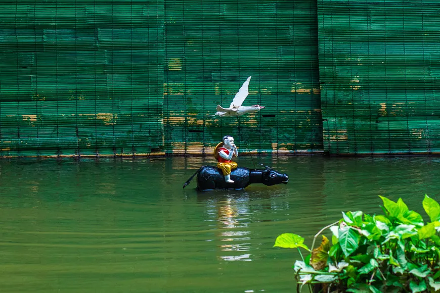Traditional water puppet show in Hanoi, a unique cultural experience where to go in Hanoi Vietnam