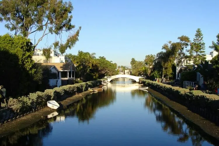 venice canals los angeles 